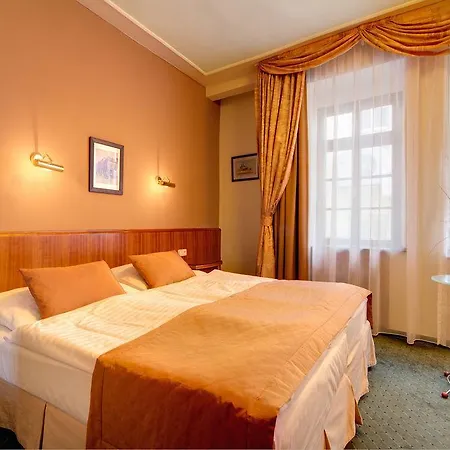 Clementin 4* Prague