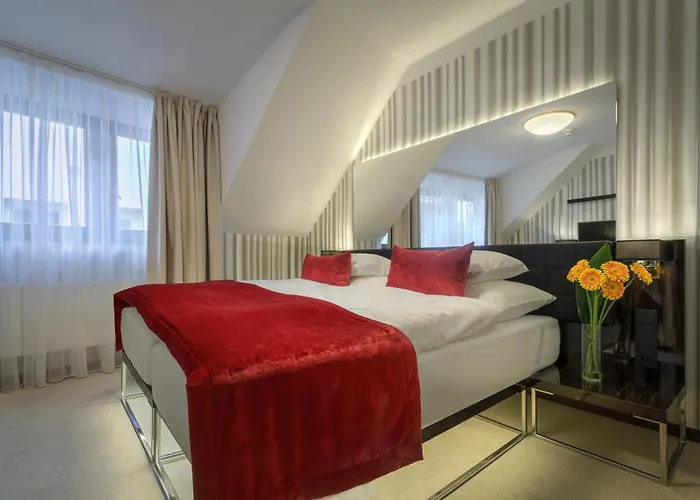 Clementin Hotel 4*