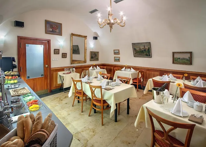Clementin Hotel 4*