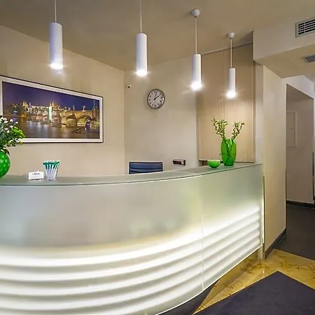 Hotel Clementin 4*