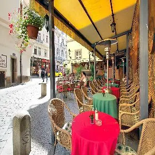 Clementin 4* Praga