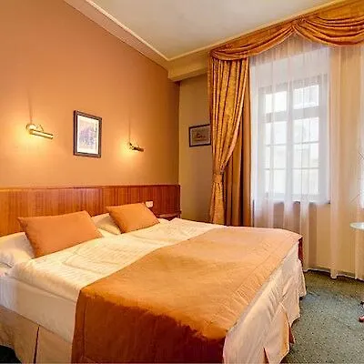 Clementin Hotell